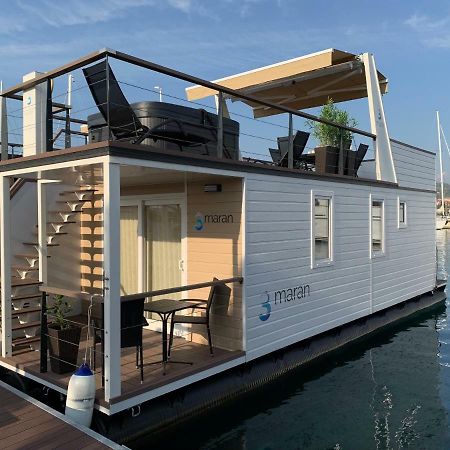 Вилла Floating House Mm, Marina Порторож Экстерьер фото